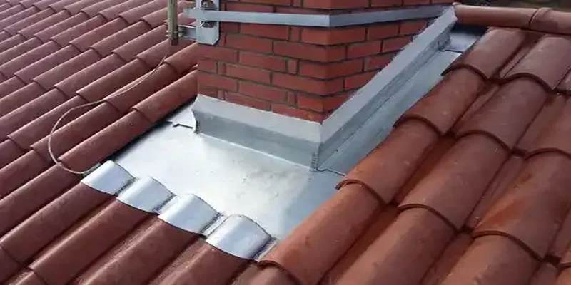 travaux de zinguerie et pose de gouttières zinc à Naillat